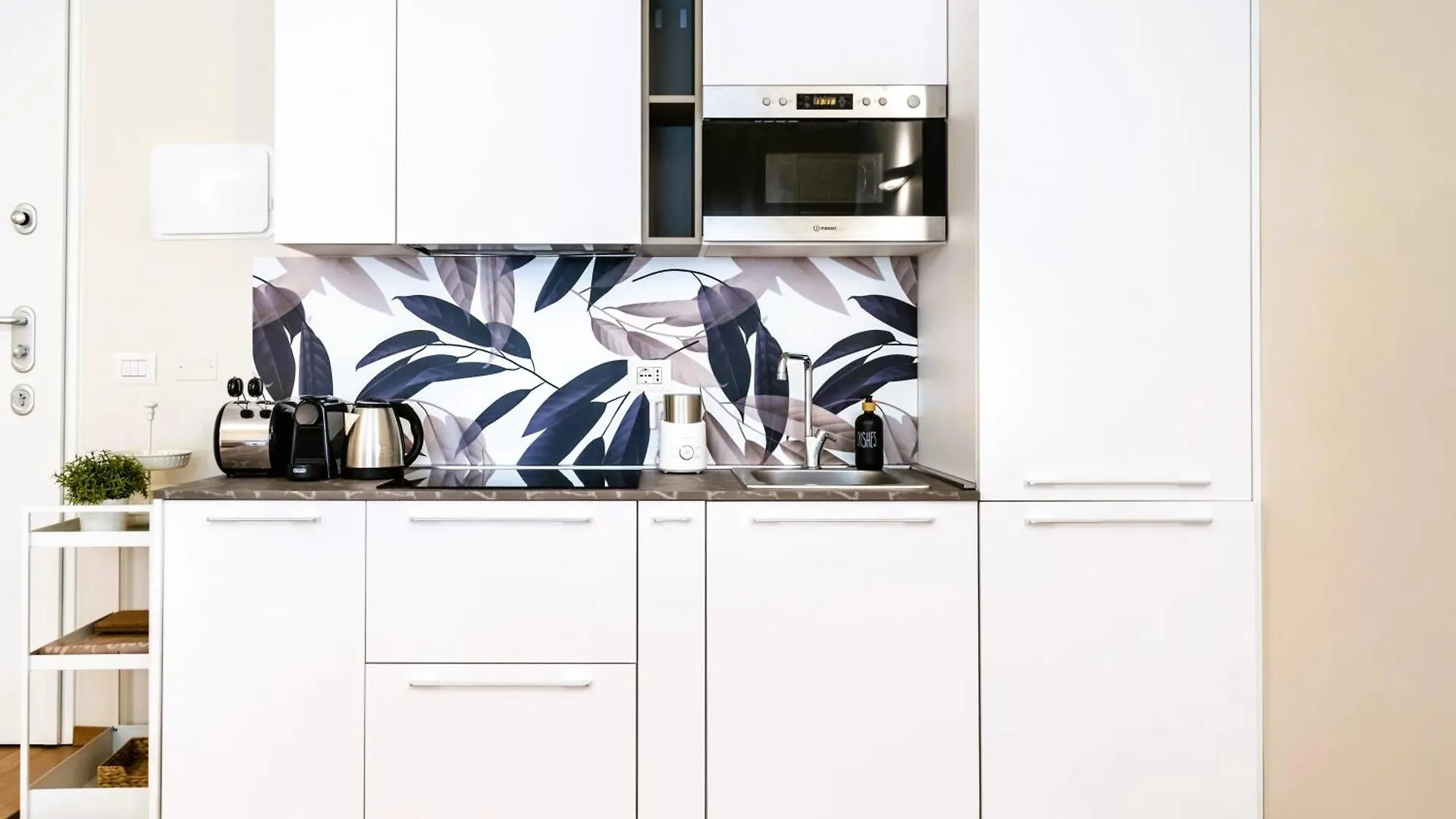 Apartment Citylife, Sempione, Close To Metro M5 Milan